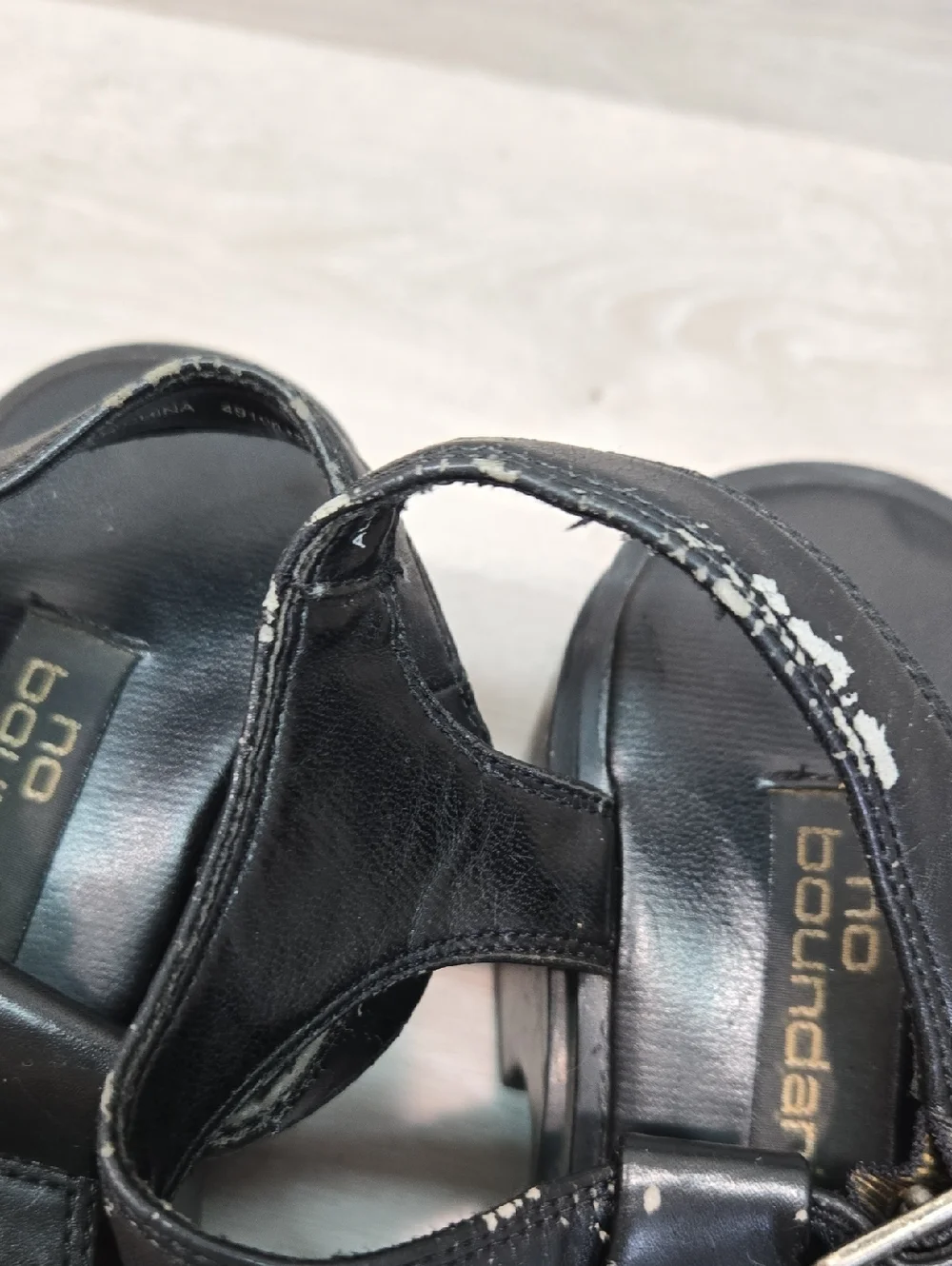 Vintage No Boundaries Women Hillary  Black Chunky Platform Sandals 90
